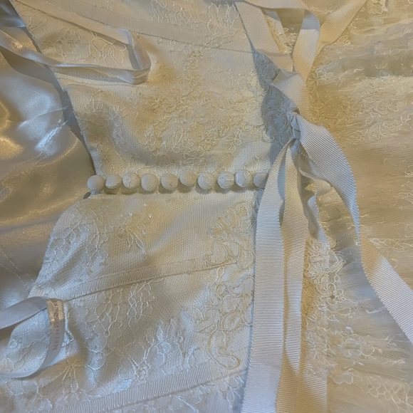 Beautiful Tea Length Melissa Sweet Wedding Dress - Picture 9 of 11